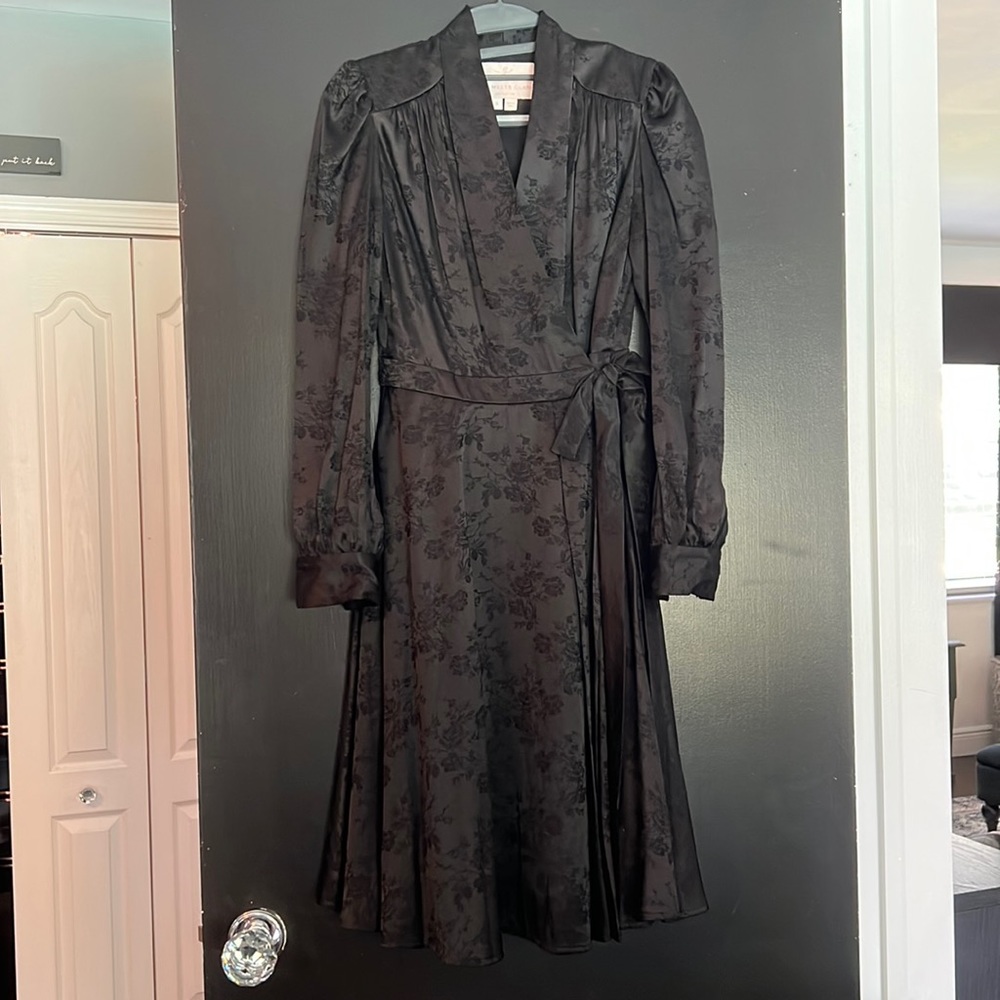 Gal meets glam black flower wrap dress size 0 - Picture 2 of 7